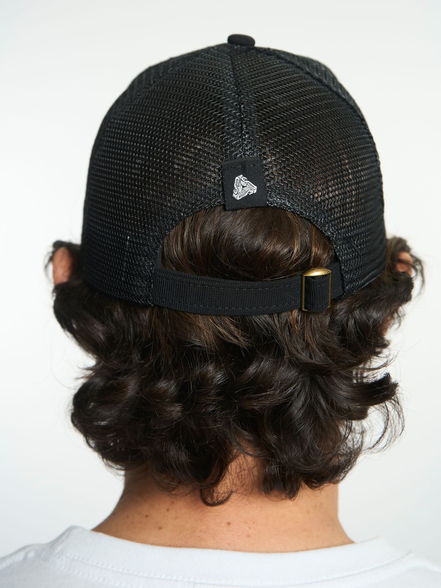 SIDE LOGO MESH CAP - Negro